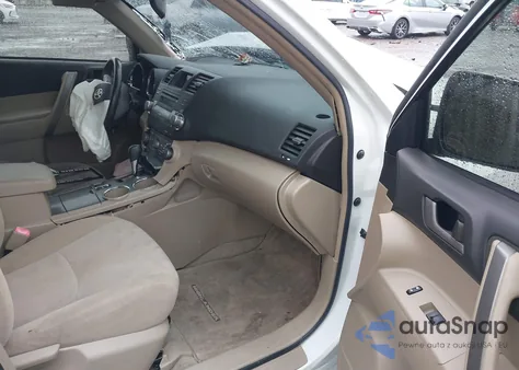 2008 Toyota Highlander z USA, uszkodzony, nr VIN JTEDS44A482049252